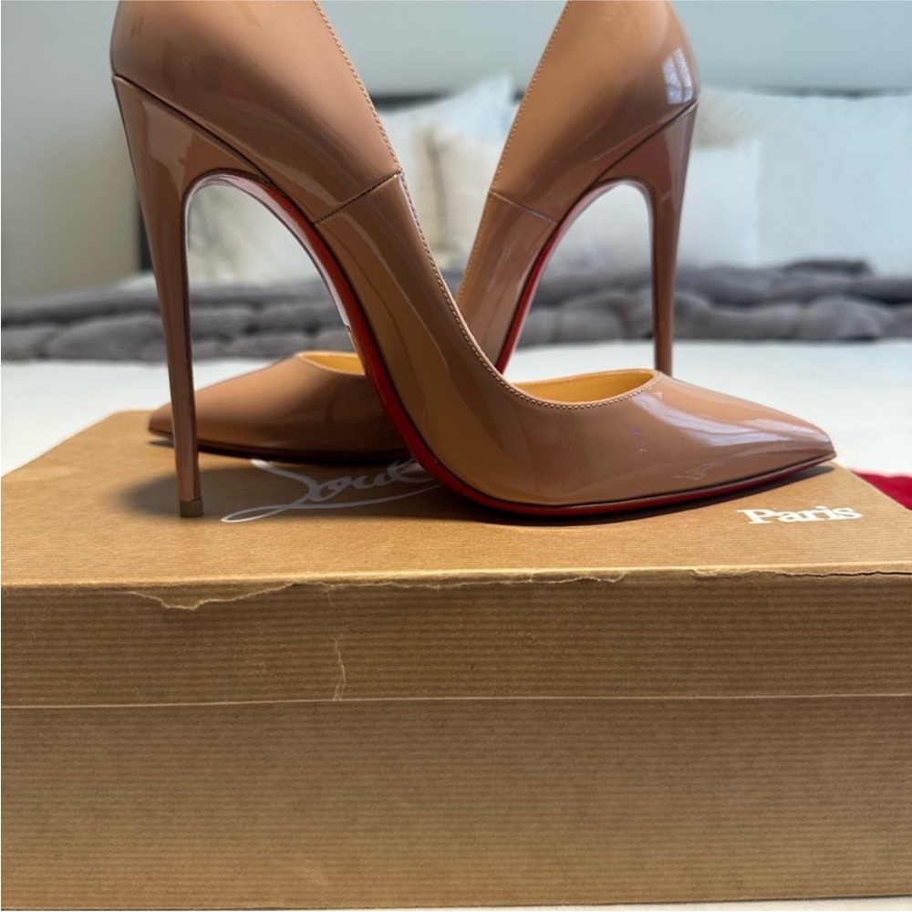Christian Louboutin so Kate Nude Heels